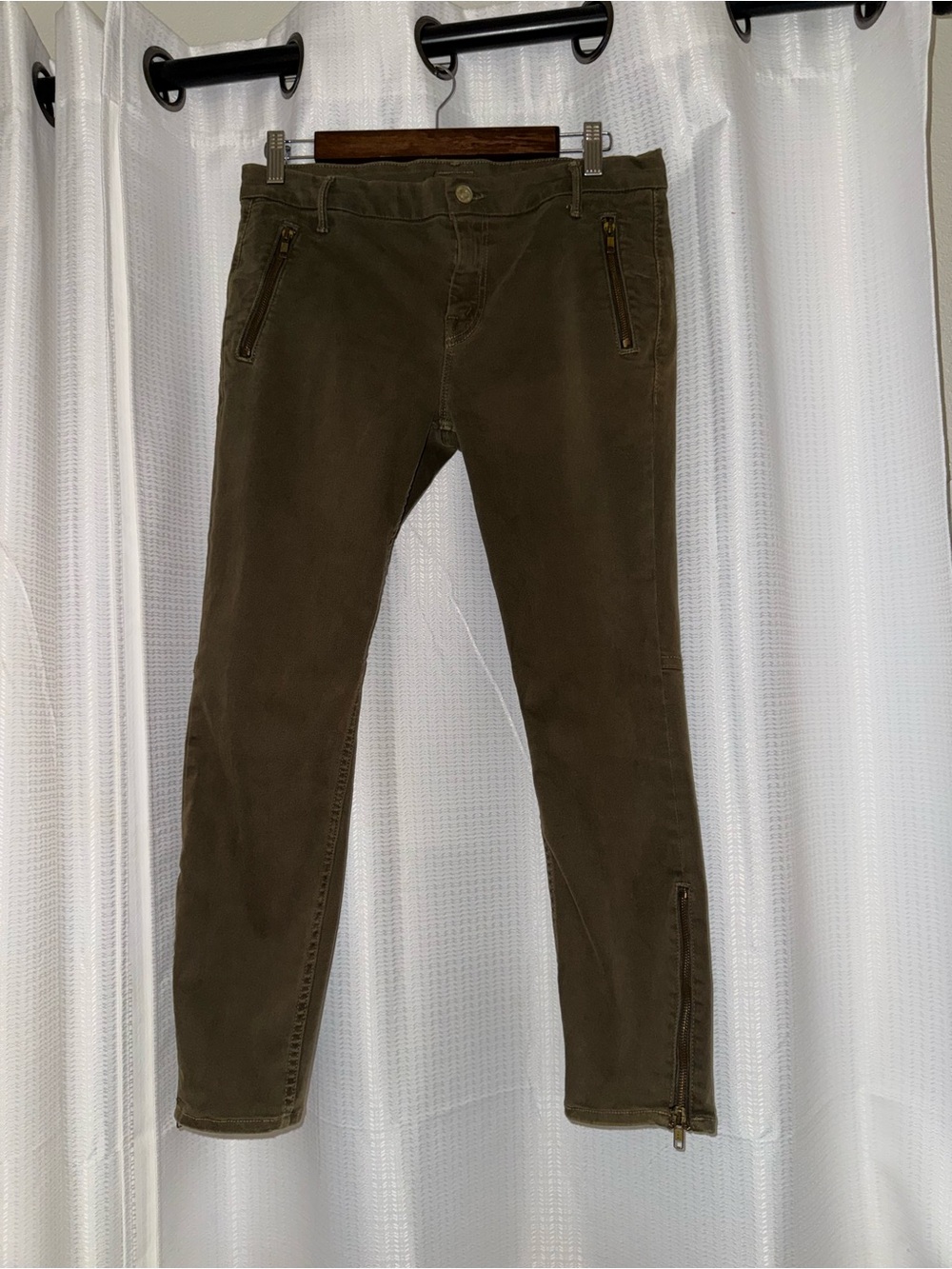 MOTHER Women’s Green crop zip muse Pants Slim Fit 29  Zip Pockets made in USA